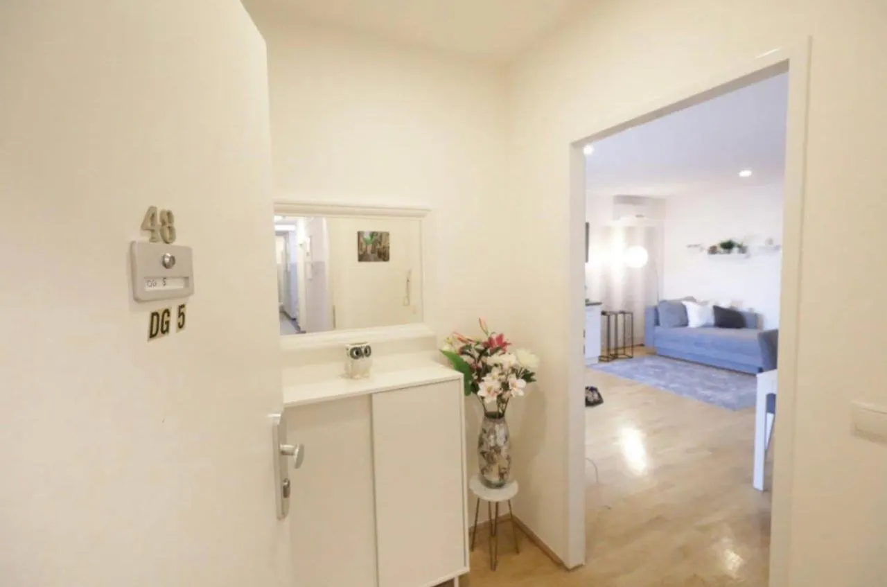 Stadtparadies L Dg5'14 Vienna Apartment
