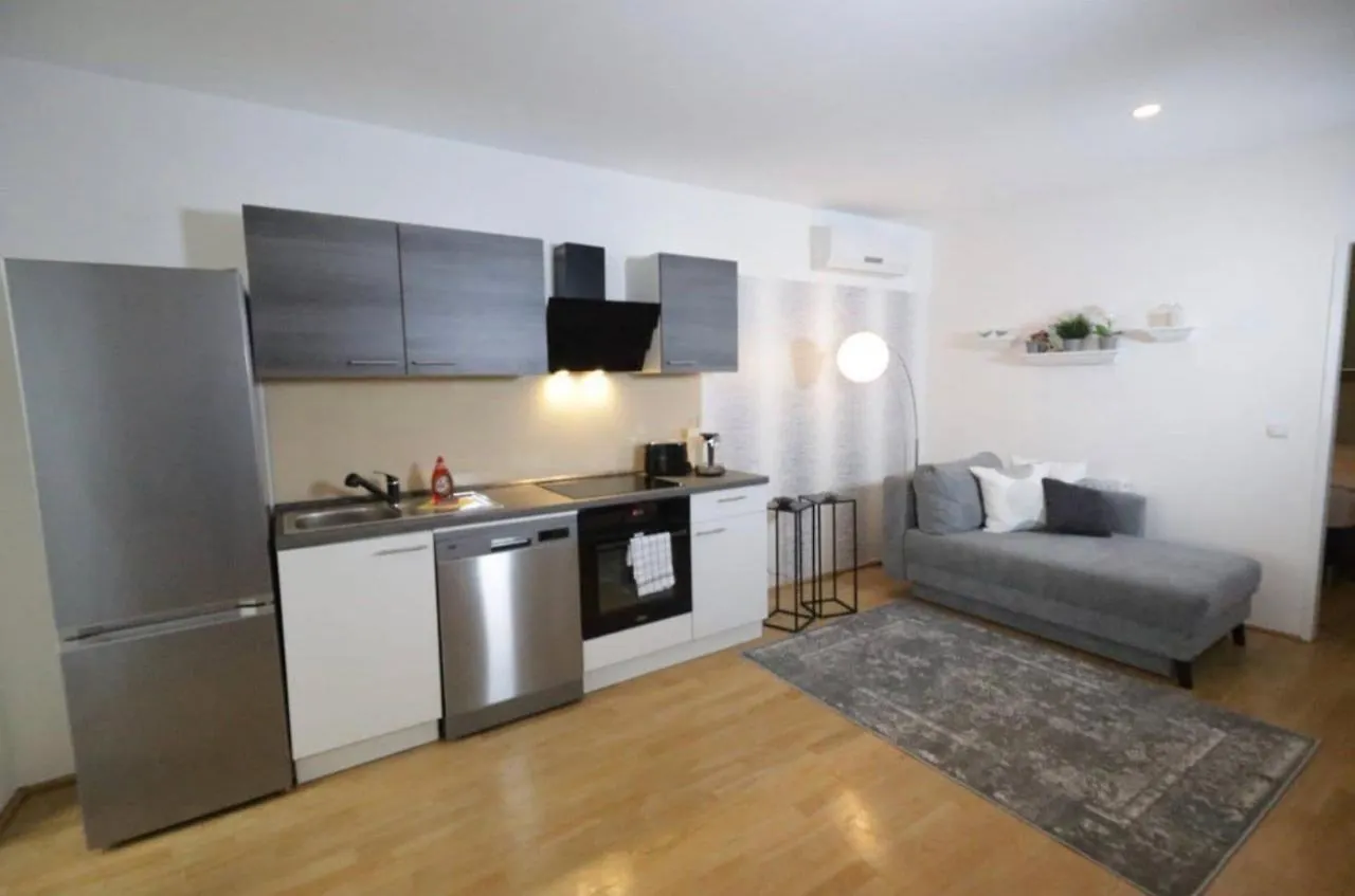 Apartment Stadtparadies L Dg5'14 Vienna